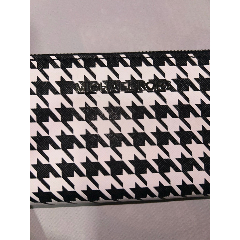 NWT Michael Kors Jet Set Houndstooth Zip Around Wallet Wristlet Black White - Picture 4 of 7